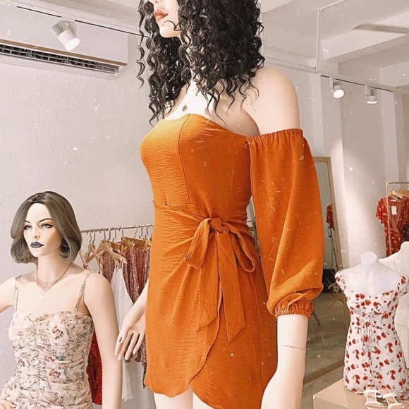 Pretty romper - Picture 1 of 2